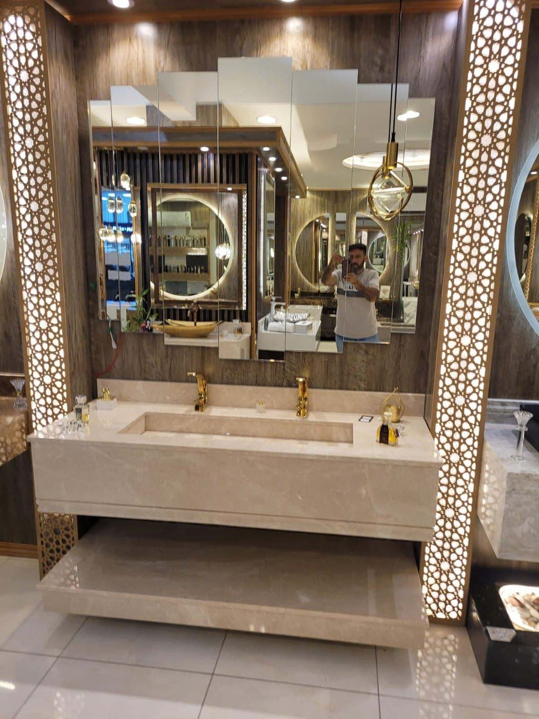 مغسلة رخام طبيعي — تصميم 14
