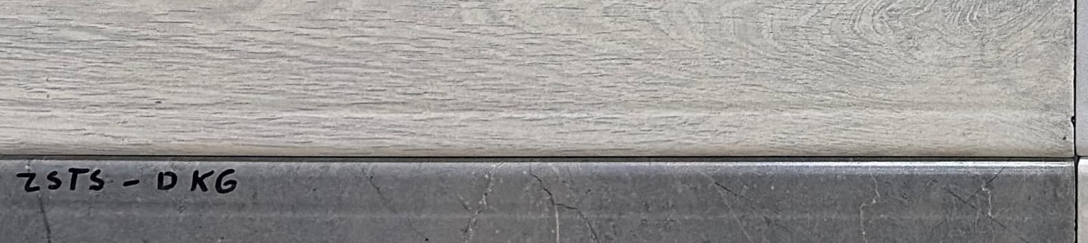 وزرة سيكلو إماراتي 13×60 سم — SKLO-13X60-007